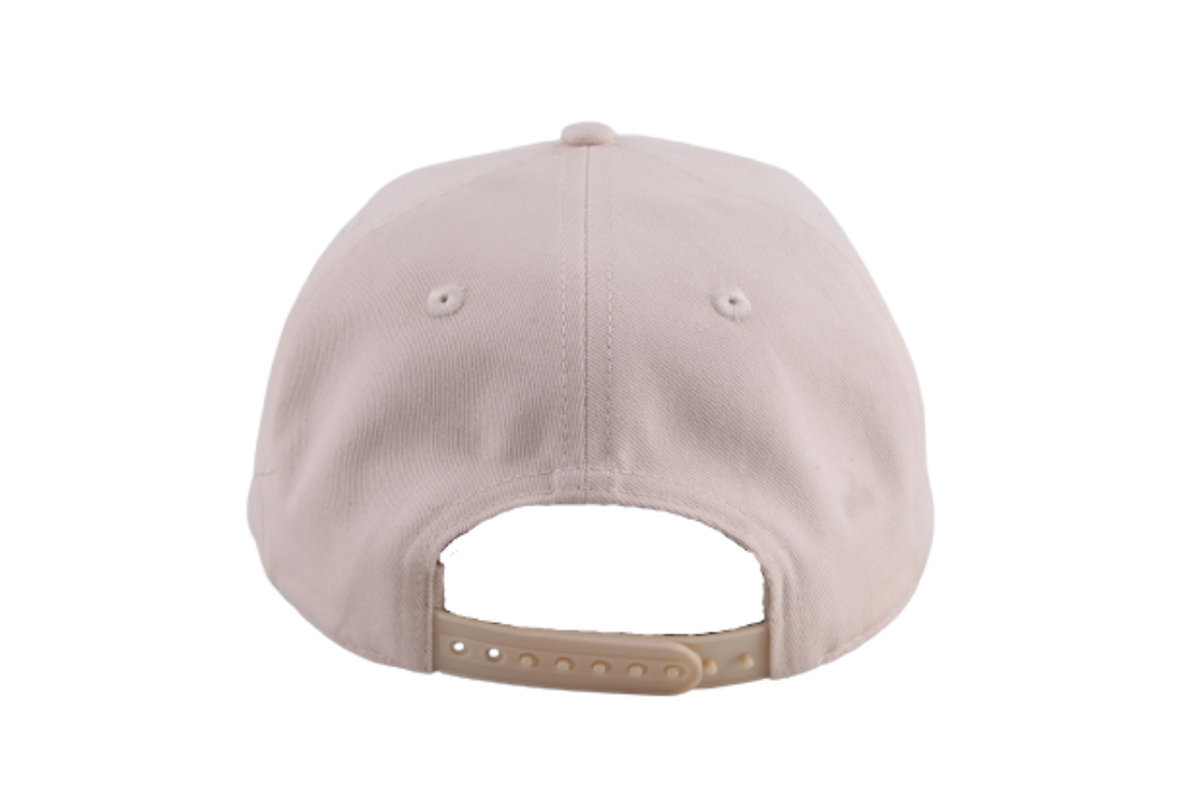 Coyote Snapback - Sand